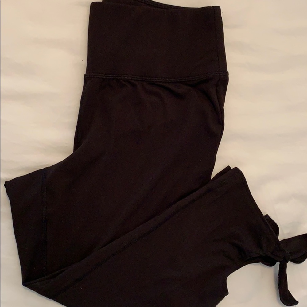 LIVI Active size 14/16 capris